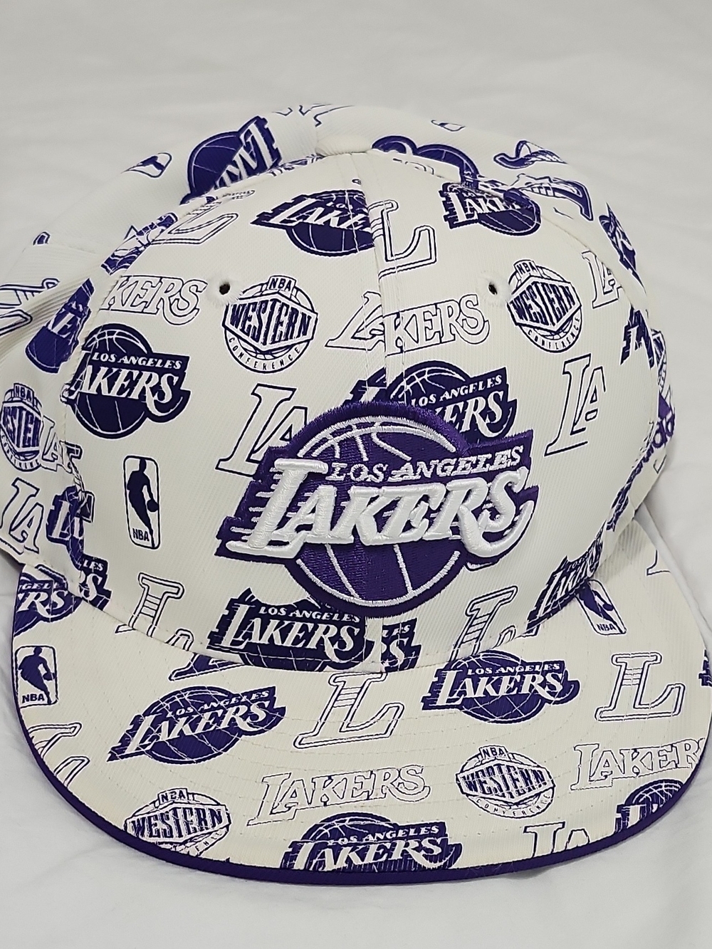 Mens White & Purple Snapback Hat